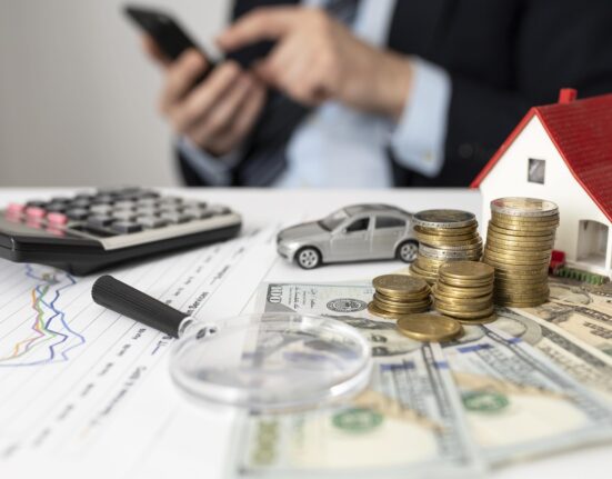 Parent Pulse Article Featured Image Personal Finances