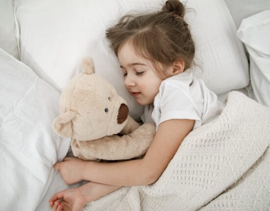 Parent Pulse Kids Sleep Health Article Featured Image