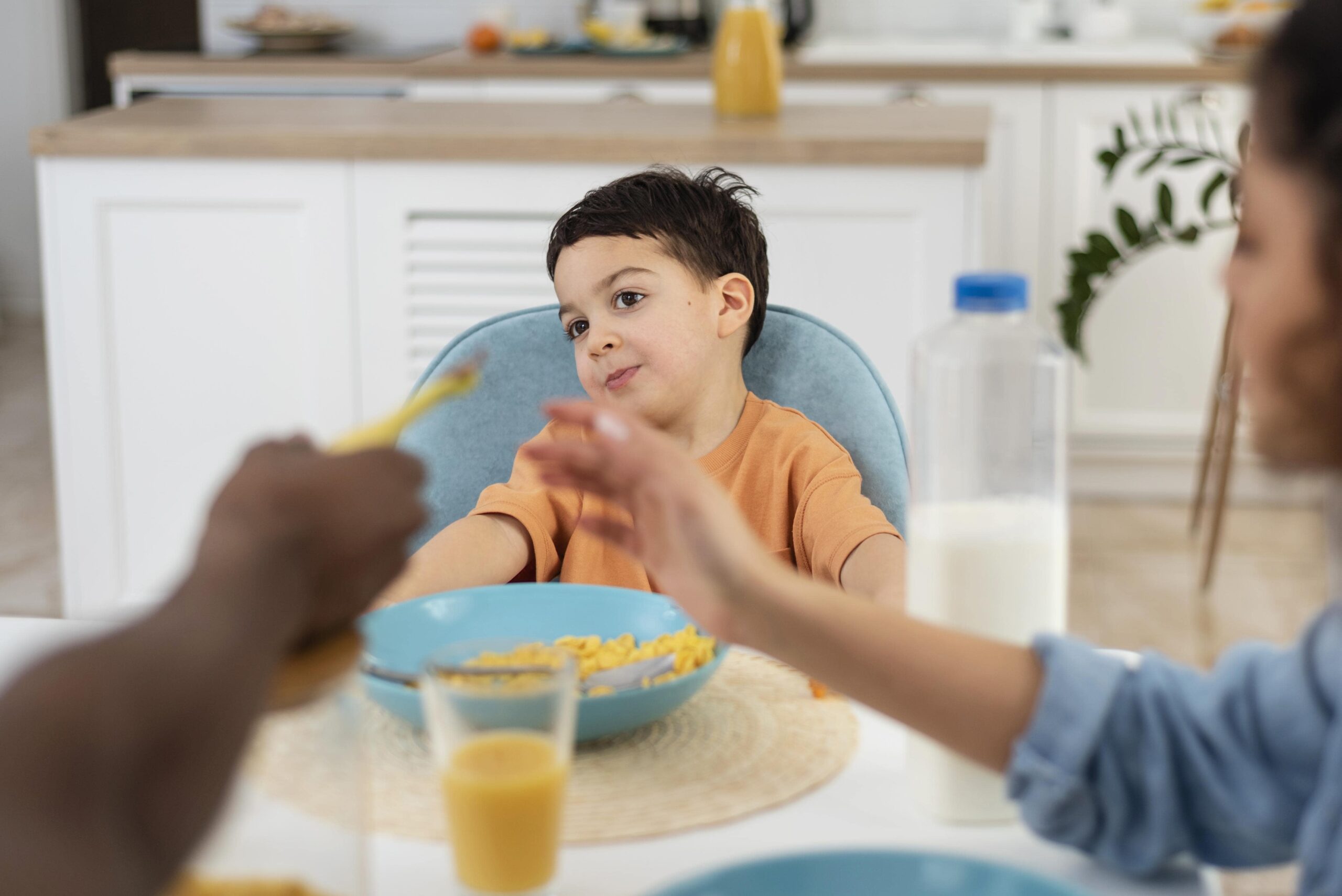 Kids Eating Parent Pulse Featured Image