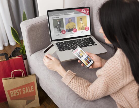 Online Shopping Parent Pulse Article Featured Image