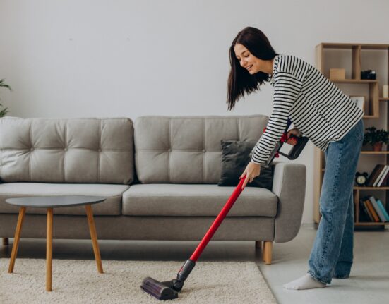 Parent Pulse Clean House Article Featured Image