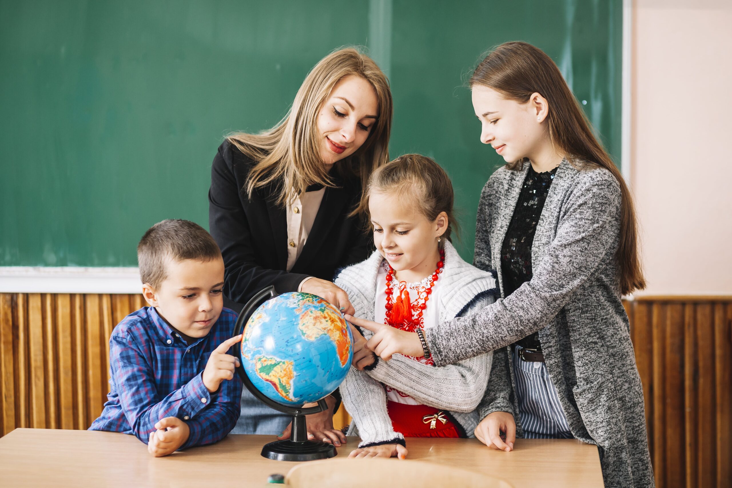 Kids and Teachers Parent Pulse Article Featured Image