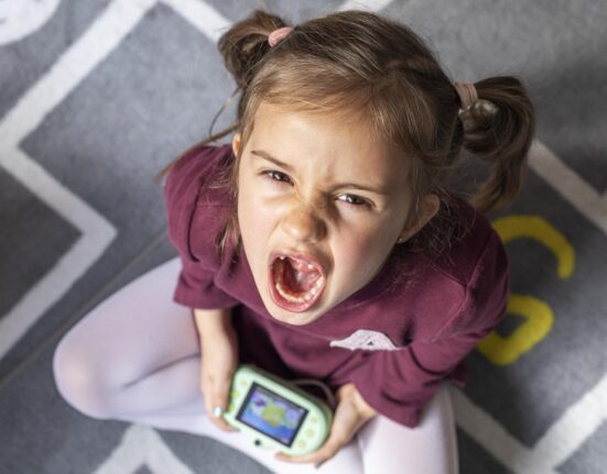 Kids Cry Parent Pulse Article Featured Image