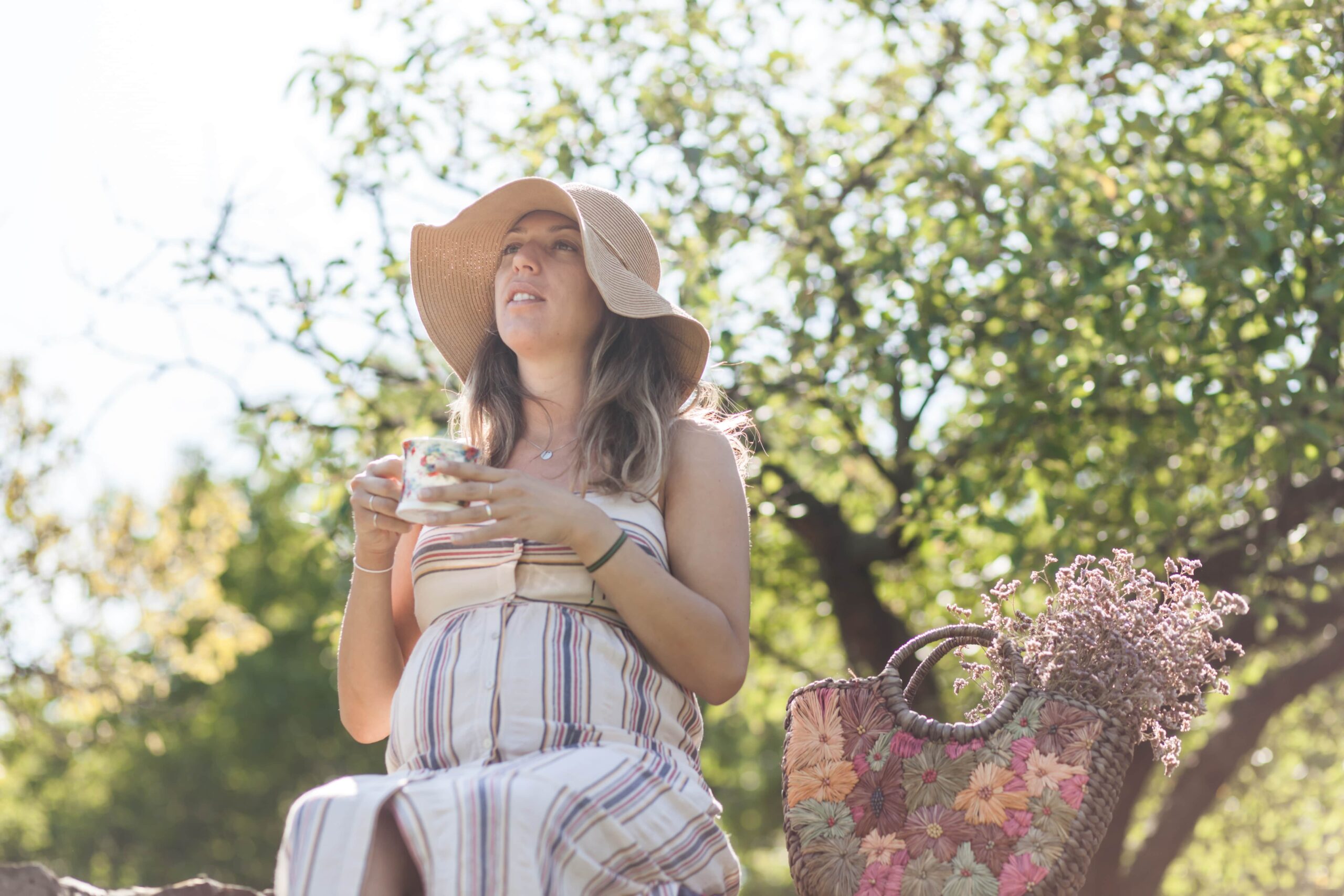 Pregnant Women in Sunshine Parent Pulse Article Featured Image